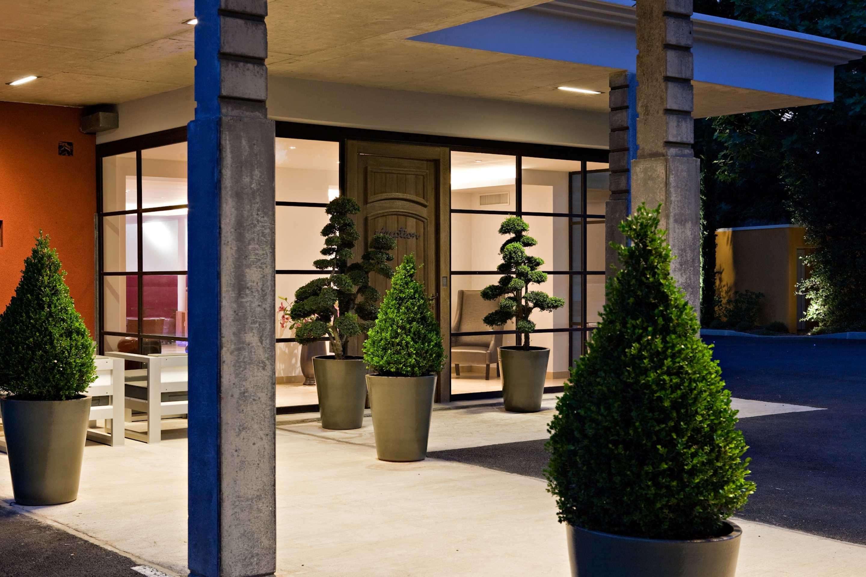 Best Western Plus Le Lavarin Aviñón Exterior foto